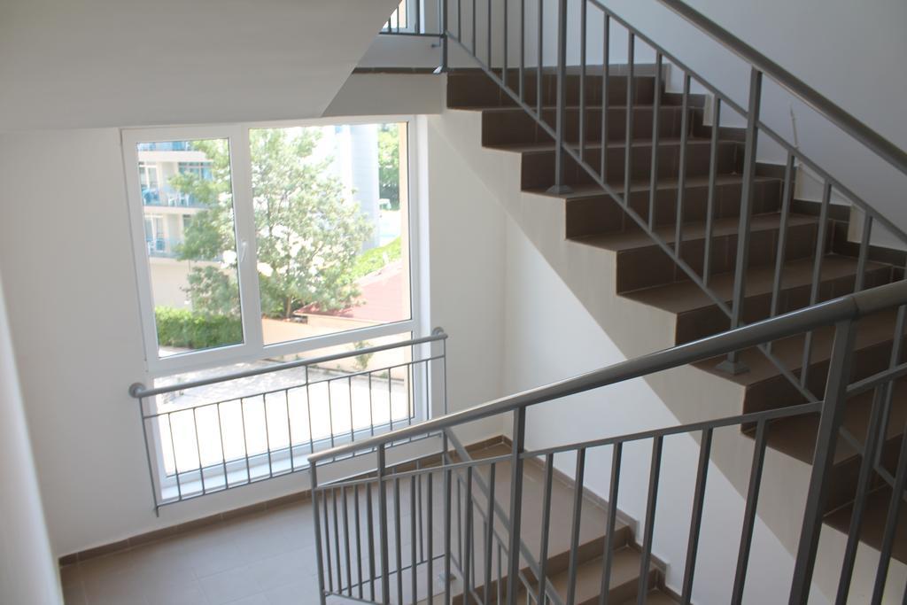 Aqua Blue Apartments Słoneczny Brzeg Zewnętrze zdjęcie