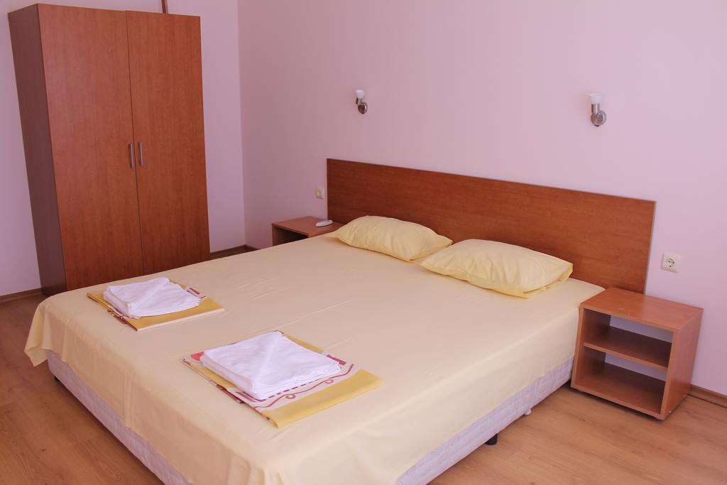 Aqua Blue Apartments Słoneczny Brzeg Zewnętrze zdjęcie