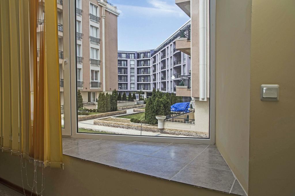 Aqua Blue Apartments Słoneczny Brzeg Zewnętrze zdjęcie